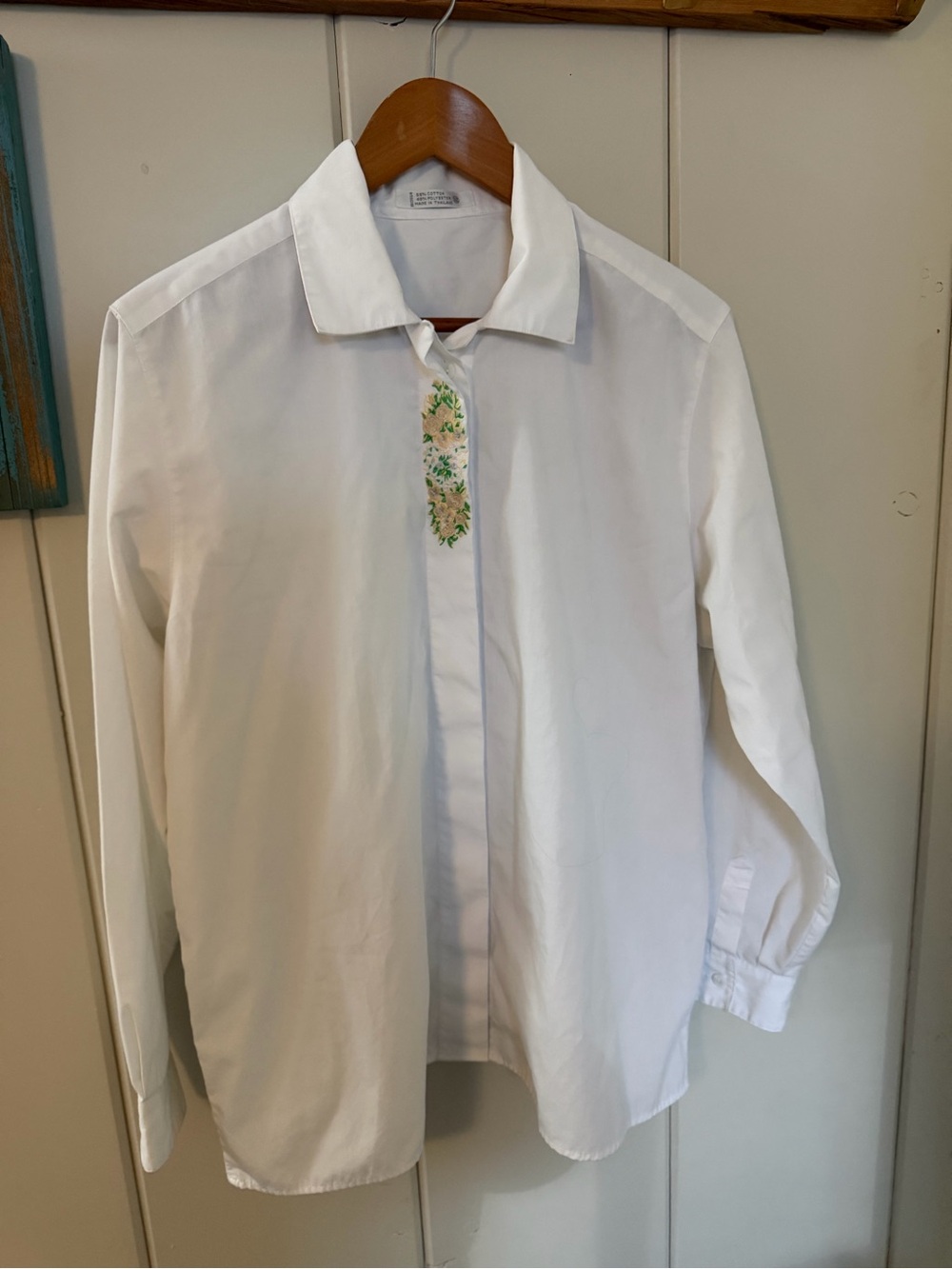 Vintage 90s White Floral Embroidered Blouse Size 12 Cottagecore Button Down